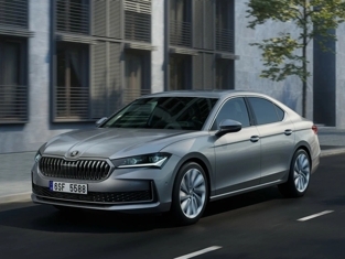 Skoda Superb IV (2023+): Совершенство, которое стало выше! 🇨🇿💎